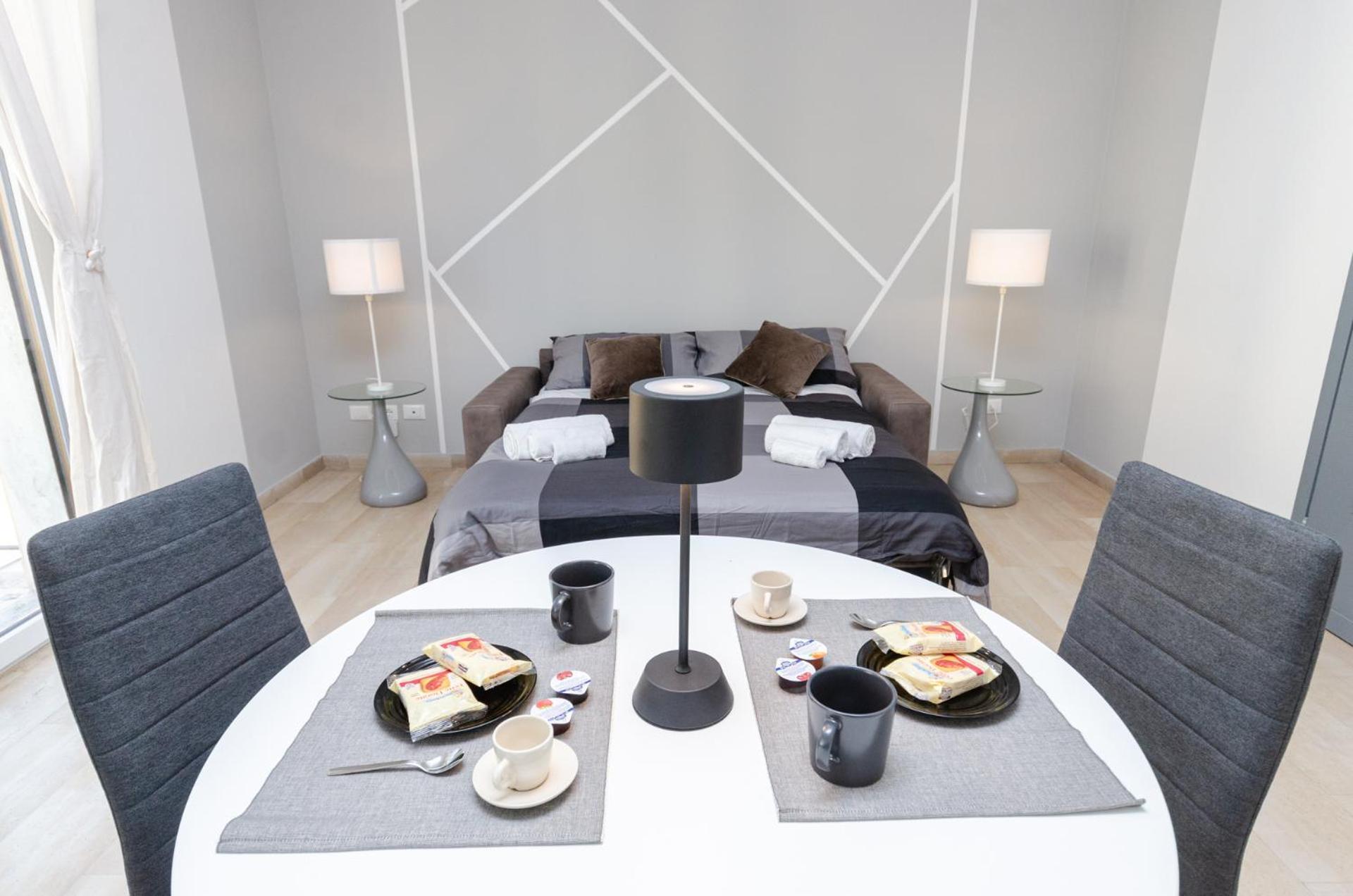 Vivimihome - Vivi I Navigli Elegante E Centrale Милан Экстерьер фото